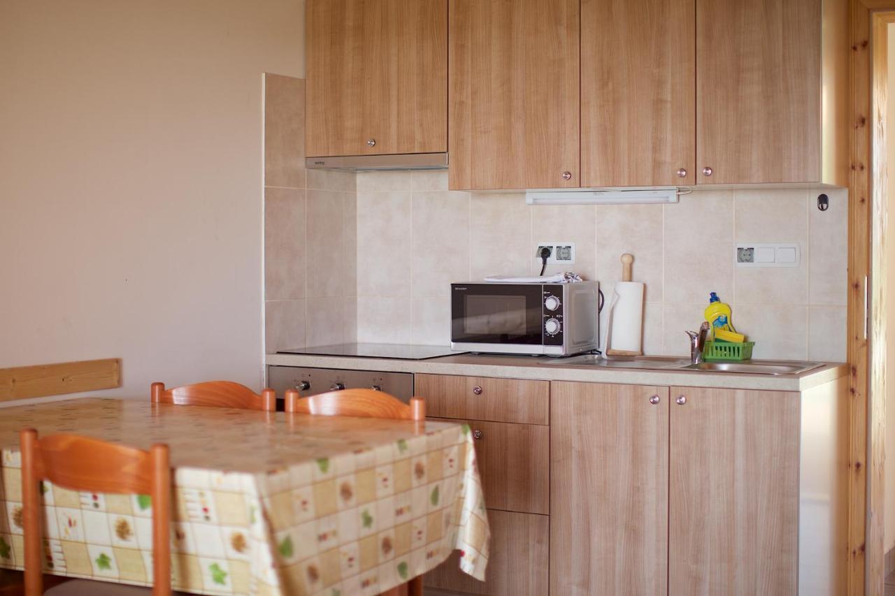 Tourist Farm Apartments Lovrec Jirsovci Kültér fotó