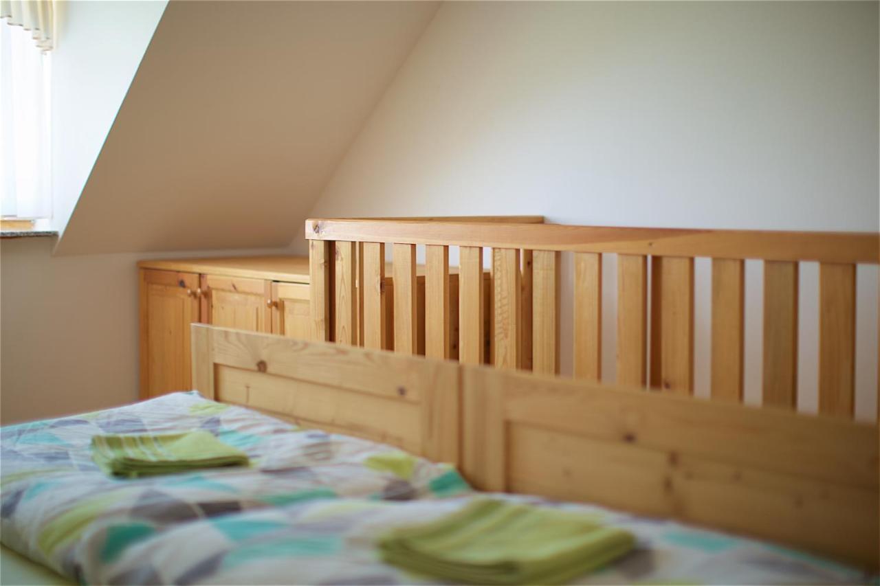Tourist Farm Apartments Lovrec Jirsovci Kültér fotó