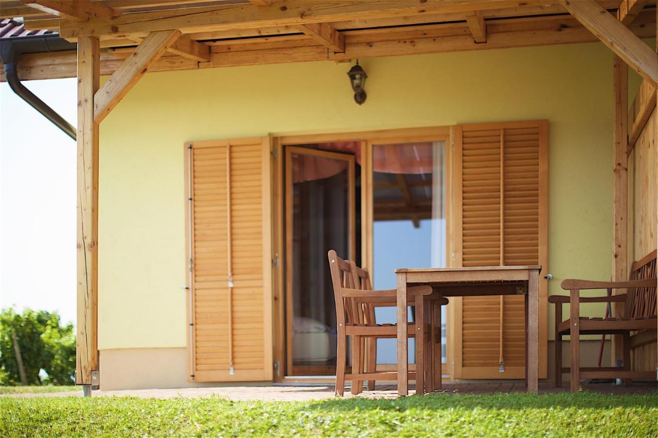 Tourist Farm Apartments Lovrec Jirsovci Kültér fotó